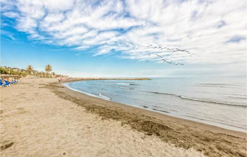 platja, Amazing home in Malaga with WiFi and 3 Bedrooms in Este platja, Amazing home in Malaga with WiFi and 3 Bedrooms in Este