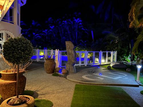 Vistas, GREEN LORD DOMAINE - Lodges Piscine & Spa - Bar & Lounge - Restaurant gastronomique in Lamentin Vistas, GREEN LORD DOMAINE - Lodges Piscine & Spa - Bar & Lounge - Restaurant gastronomique in Lamentin
