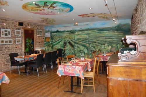 Étterem, Hotel Restaurant La Belle Epoque in Le Creusot Étterem, Hotel Restaurant La Belle Epoque in Le Creusot