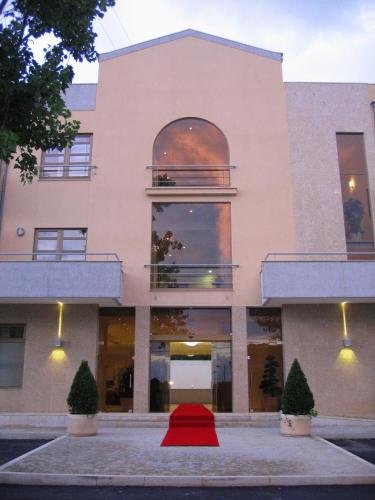 Entrada, Hotel La Fontaine in Ovar Entrada, Hotel La Fontaine in Ovar