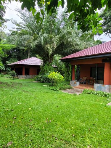 Big Foot Safari Lodge in Ashanti Big Foot Safari Lodge in Ashanti