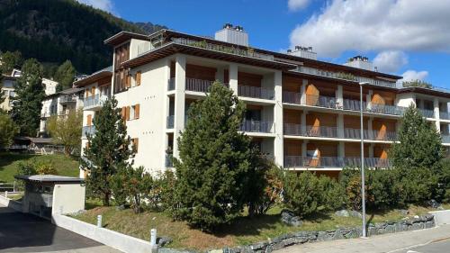 Exterior view, Quadratscha 12 in Samedan Exterior view, Quadratscha 12 in Samedan