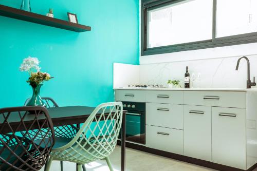 Kitchen, הרצל בוטיק מבית דומוס - Herzl Boutique Apartments by Domus in Beer Sheva Kitchen, הרצל בוטיק מבית דומוס - Herzl Boutique Apartments by Domus in Beer Sheva