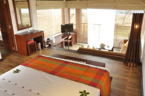Oprema, Laya Safari Hotel in Yala Oprema, Laya Safari Hotel in Yala