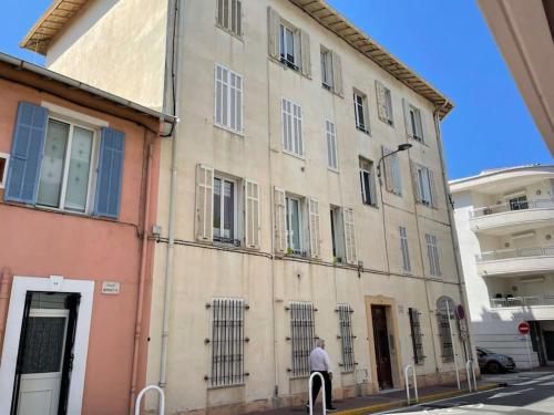 C043-Agréable 3 Pièces proche Croisette et plages