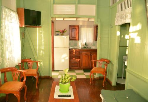 Cholson Chalets in Тобаго Cholson Chalets in Тобаго