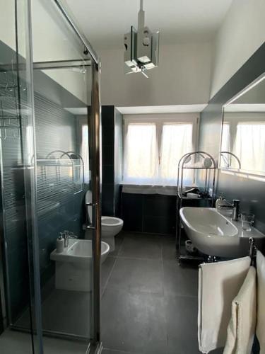 Bathroom, Strategic home for rest, tourism and culture in Paganica Bathroom, Strategic home for rest, tourism and culture in Paganica