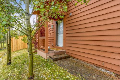 Mountain Vistas in Silverthorne Mountain Vistas in Silverthorne