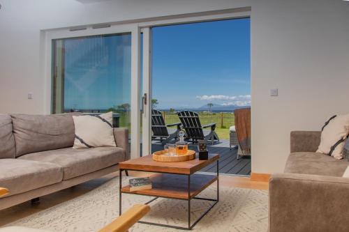 Litua Luxury self-catering with stunning sea views in Arisaig Litua Luxury self-catering with stunning sea views in Arisaig