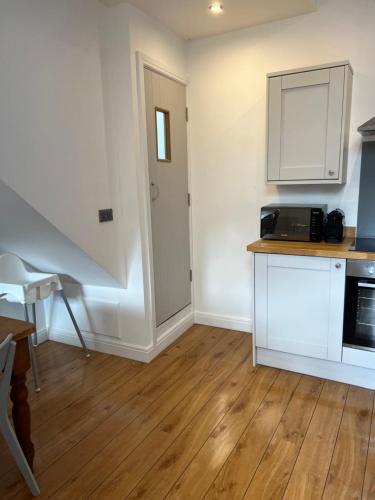 Beautiful 2 bedroom with patio and amazing views in Hebden Bridge Beautiful 2 bedroom with patio and amazing views in Hebden Bridge