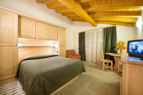 Boscone Suite Hotel in Madesimo Boscone Suite Hotel in Madesimo