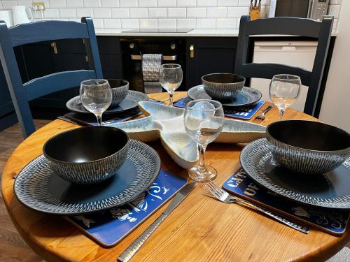 Szolgáltatások, Secluded Island Retreat - in the heart of the Anchorage in West Mersea Szolgáltatások, Secluded Island Retreat - in the heart of the Anchorage in West Mersea