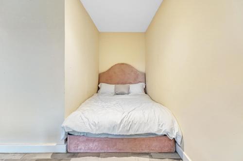 Suites by Rehoboth - Overcomers- Deptford