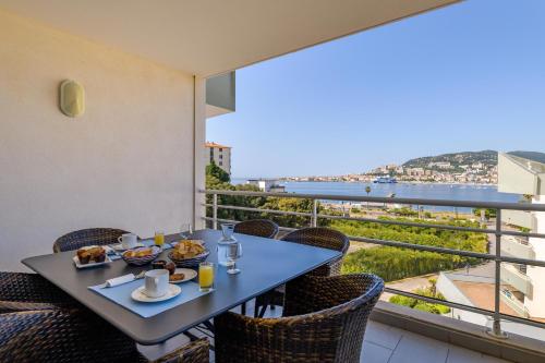 شرفة/ تراس, Best Western Plus Ajaccio Amiraute in Ajaccio City Center شرفة/ تراس, Best Western Plus Ajaccio Amiraute in Ajaccio City Center