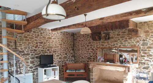 Gîte Le Valet, T2 classé 3 étoiles, entre Rennes et Saint-Malo (Gite Le Valet, T2 classe 3 etoiles, entre Rennes et Saint-Malo) in Tinteniac Gîte Le Valet, T2 classé 3 étoiles, entre Rennes et Saint-Malo (Gite Le Valet, T2 classe 3 etoiles, entre Rennes et Saint-Malo) in Tinteniac