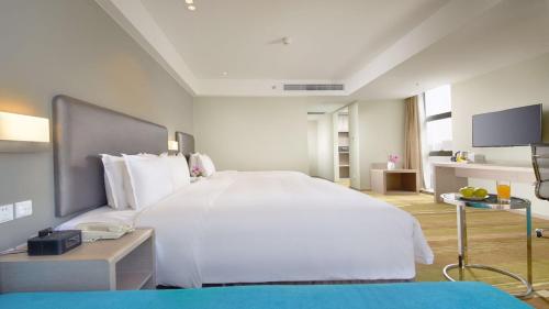Holiday Inn Express Panjin Downtown in Panjin Holiday Inn Express Panjin Downtown in Panjin