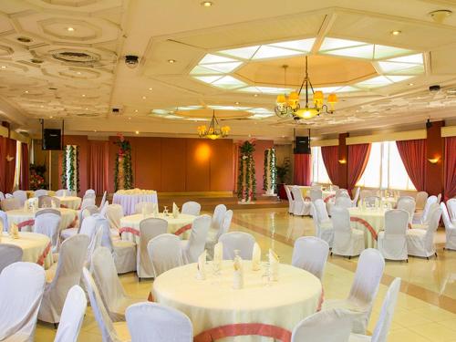 Banquet hall, Grand City Hotel near City Hospital Banquet hall, Grand City Hotel near City Hospital