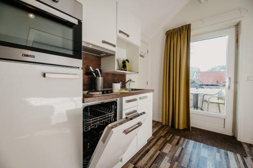 Kitchen, Appartementen Renesse in Schouwen-Duiveland Kitchen, Appartementen Renesse in Schouwen-Duiveland