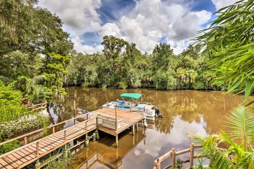 Lush Riverfront Escape with Private Boat Dock! in Riverview (FL) Lush Riverfront Escape with Private Boat Dock! in Riverview (FL)