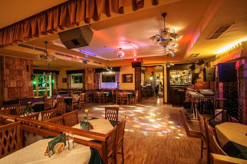 Bar/ Salón, Ferien beim Treiber in Bad Tatzmannsdorf Bar/ Salón, Ferien beim Treiber in Bad Tatzmannsdorf