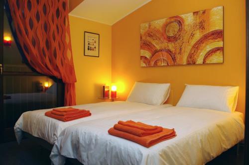 This photo about Rutilia22 shared on HyHotel.com