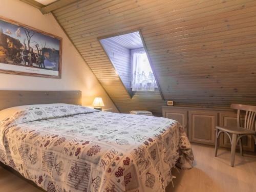 Chalet cosy avec garage et vues, 3 niveaux, 6 pers, proche Luz, animaux admis - FR-1-402-54 in Viella Chalet cosy avec garage et vues, 3 niveaux, 6 pers, proche Luz, animaux admis - FR-1-402-54 in Viella