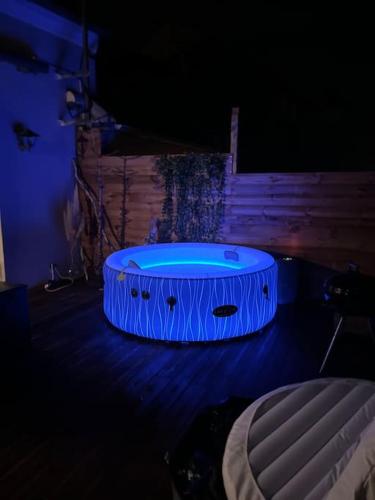 Appart hyper centre Nemours. Proche Gare, Jacuzzi in Nemours Appart hyper centre Nemours. Proche Gare, Jacuzzi in Nemours