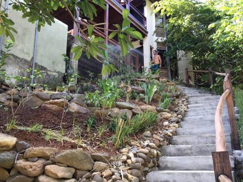 Shankton Harbour 3 Bedroom 4 Bathroom Beach House w Private BEACH SEA path in Tola Shankton Harbour 3 Bedroom 4 Bathroom Beach House w Private BEACH SEA path in Tola