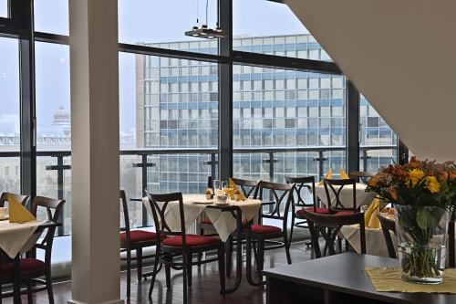 Restaurant, Come Inn Berlin Kurfurstendamm in Wilmersdorf Restaurant, Come Inn Berlin Kurfurstendamm in Wilmersdorf