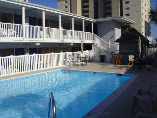 This photo about Edgewater Inn shared on HyHotel.com