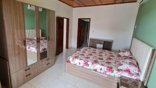 Résidence Diakhaby (Residence Diakhaby) in 柯那克里 Résidence Diakhaby (Residence Diakhaby) in 柯那克里