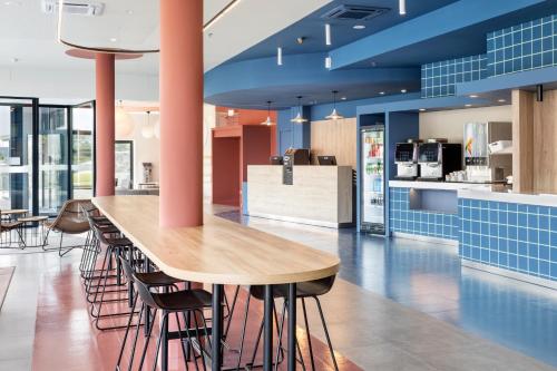 Lobby, B&B HOTEL Porto Expo Aeroporto in Matosinhos Lobby, B&B HOTEL Porto Expo Aeroporto in Matosinhos