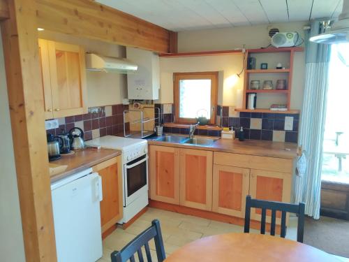 Les Troglogîtes (Les Troglogites) in Brasparts Les Troglogîtes (Les Troglogites) in Brasparts