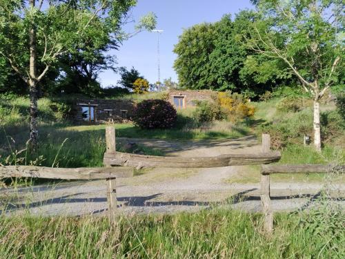 منظر, Les Troglogîtes (Les Troglogites) in Brasparts منظر, Les Troglogîtes (Les Troglogites) in Brasparts