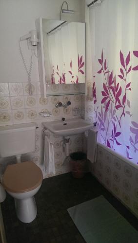 This photo about Hotel Frohsinn shared on HyHotel.com