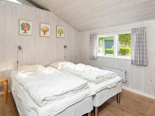 Facilities, Four-Bedroom Holiday home in Glesborg 2 in Glesborg Facilities, Four-Bedroom Holiday home in Glesborg 2 in Glesborg