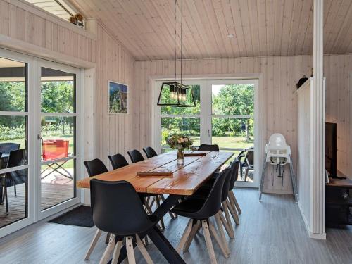 8 person holiday home in Væggerløse in Vaeggerlose 8 person holiday home in Væggerløse in Vaeggerlose