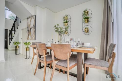 Facilities, Flawless 3BR Townhouse with Assistant's Room at DAMAC Hills 2 by Deluxe Holiday Homes in Damac Hills 2 Facilities, Flawless 3BR Townhouse with Assistant's Room at DAMAC Hills 2 by Deluxe Holiday Homes in Damac Hills 2