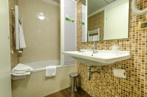 This photo about Hotel Residence Club Primula shared on HyHotel.com