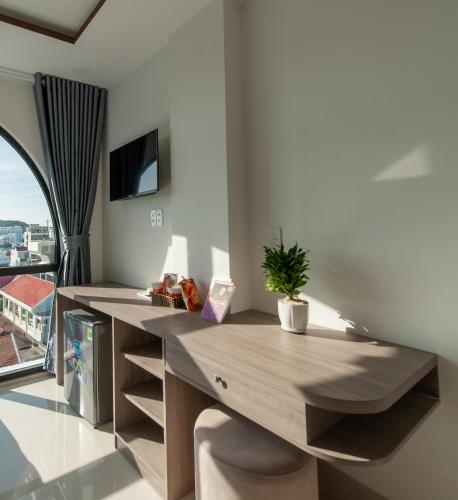 Balcony/terrace, Uy Duong Hotel & Apartment - Nha Trang in Phuoc Long Balcony/terrace, Uy Duong Hotel & Apartment - Nha Trang in Phuoc Long