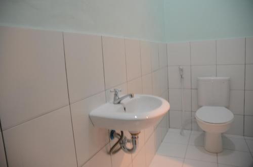Bathroom, Sae Home in Kendal Bathroom, Sae Home in Kendal
