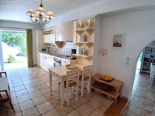 Beachfront Skaloma Villa in 스칼로마 (포키스) Beachfront Skaloma Villa in 스칼로마 (포키스)