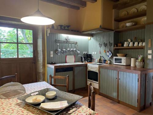 Bergerie restaurée avec cheminée, jardin clos, animaux acceptés - FR-1-489-13 (Bergerie restauree avec cheminee, jardin clos, animaux acceptes - FR-1-489-13) in Magny-Cours Bergerie restaurée avec cheminée, jardin clos, animaux acceptés - FR-1-489-13 (Bergerie restauree avec cheminee, jardin clos, animaux acceptes - FR-1-489-13) in Magny-Cours