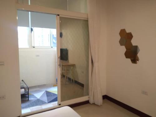910 Hostel (Chengdong) in Пригород Юли 910 Hostel (Chengdong) in Пригород Юли