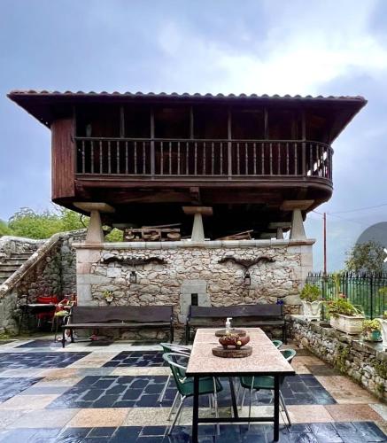 Erkély/terasz, Agroturismo La Casona de Belmonte in Ovinana Erkély/terasz, Agroturismo La Casona de Belmonte in Ovinana