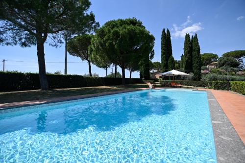 Swimming pool, Tenuta Santa Cristina in Magliano Sabina Swimming pool, Tenuta Santa Cristina in Magliano Sabina