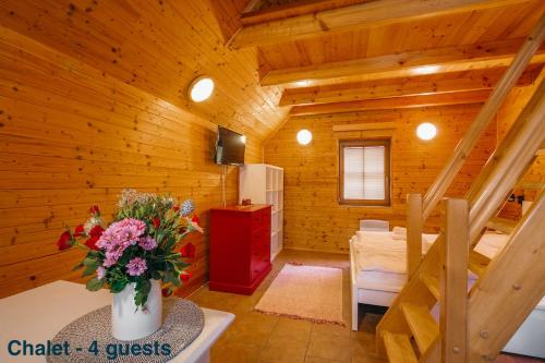 Chalets & Apartments - Base Camp Medvědín (Chalets & Apartments - Base Camp Medvedin) in 什平德萊魯夫姆林 Chalets & Apartments - Base Camp Medvědín (Chalets & Apartments - Base Camp Medvedin) in 什平德萊魯夫姆林