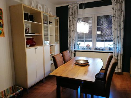 Ferienwohnung am Keramikatelier in Bitterfeld-Wolfen Ferienwohnung am Keramikatelier in Bitterfeld-Wolfen