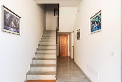 Entrance, Italian Experience-Ariel Suite Apartment in Spessa Entrance, Italian Experience-Ariel Suite Apartment in Spessa
