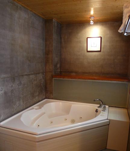 Bathroom, Meteor Garden B&B in Fongyuan District Bathroom, Meteor Garden B&B in Fongyuan District